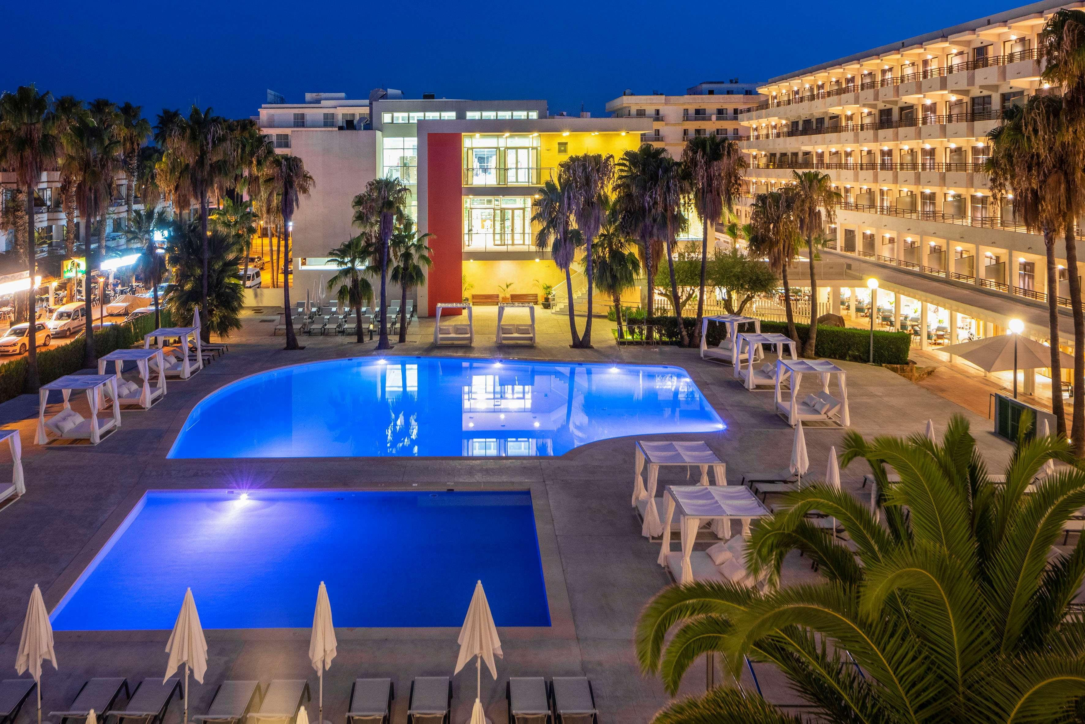 Innside By Melia Alcudia Port de Alcudia  Ngoại thất bức ảnh