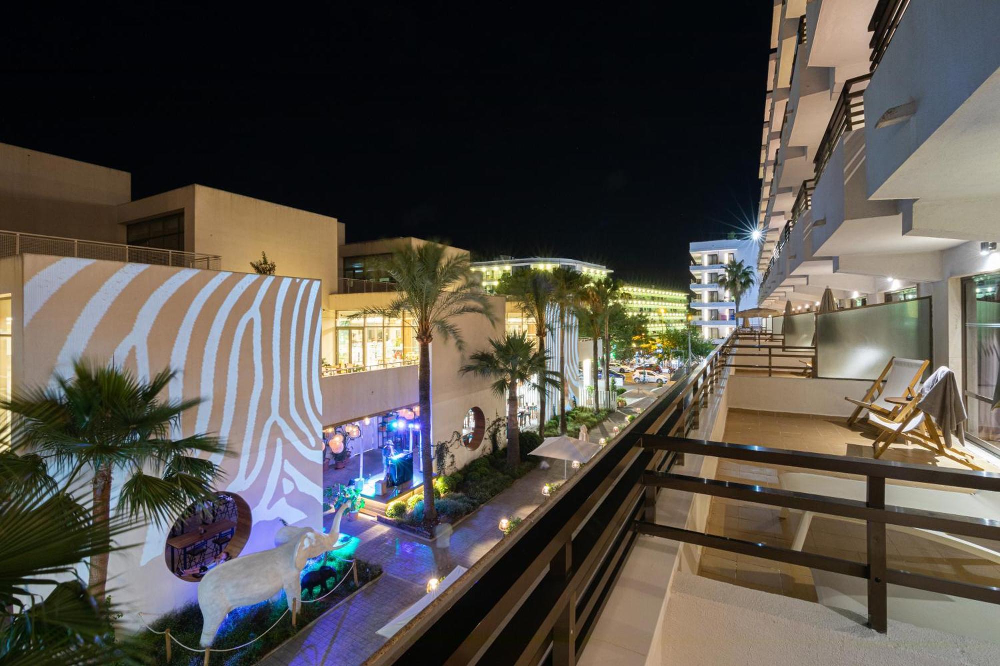 Innside By Melia Alcudia Port de Alcudia  Ngoại thất bức ảnh
